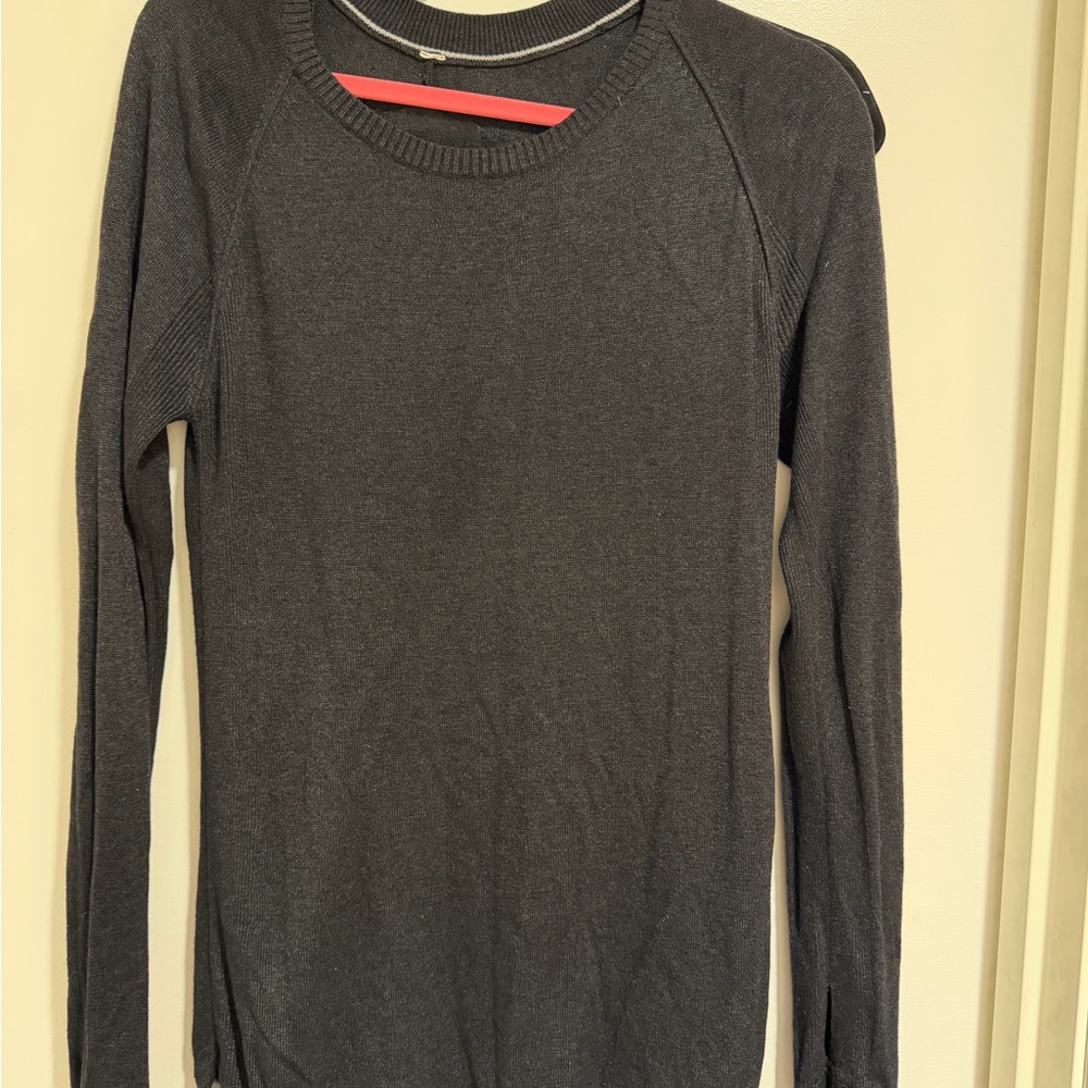 lululemon athletica Charcoal Long Sleeve Top